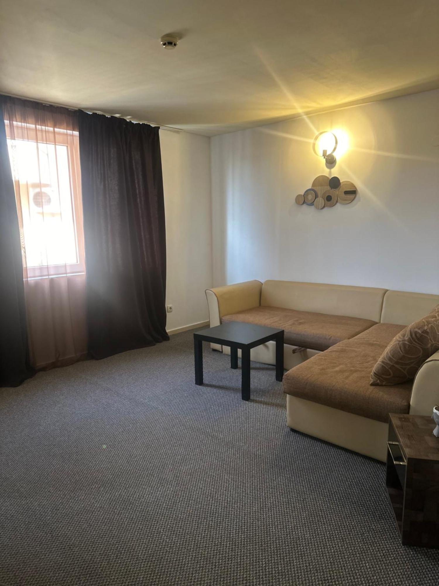 Brilliance Hotel Варна Стая снимка